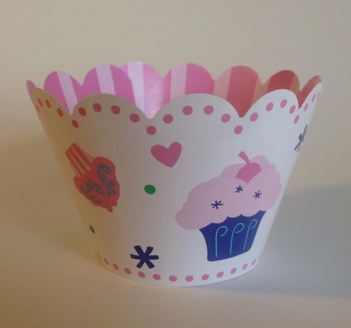Reversible cupcake wrappers - cupcake,